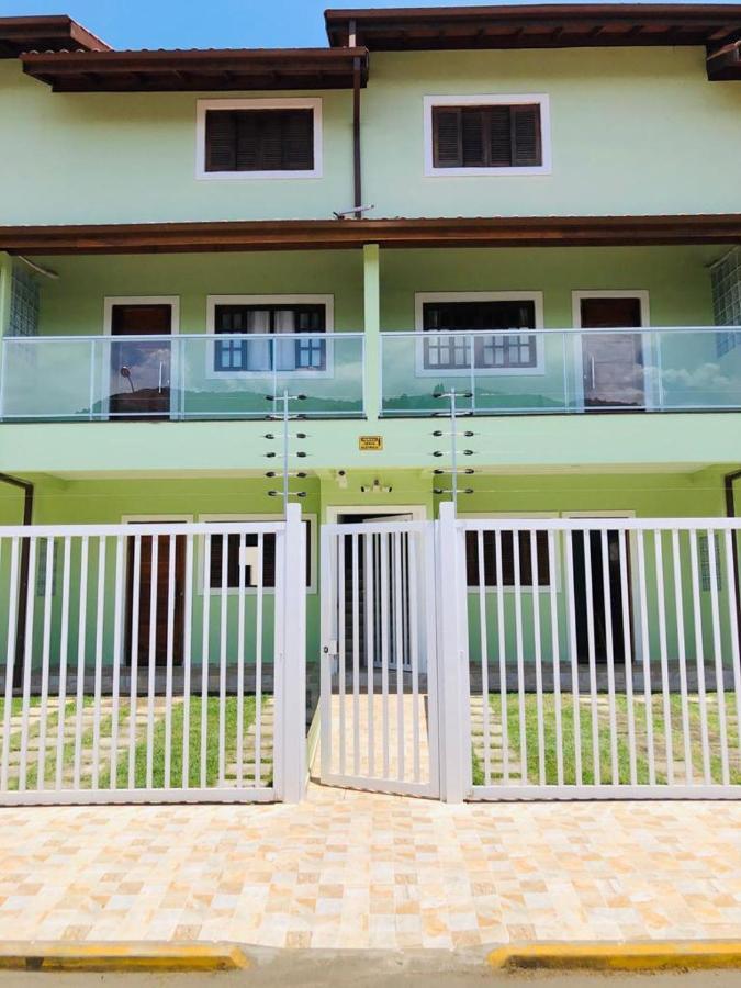 Villa Palmeira Ubatuba Exterior foto