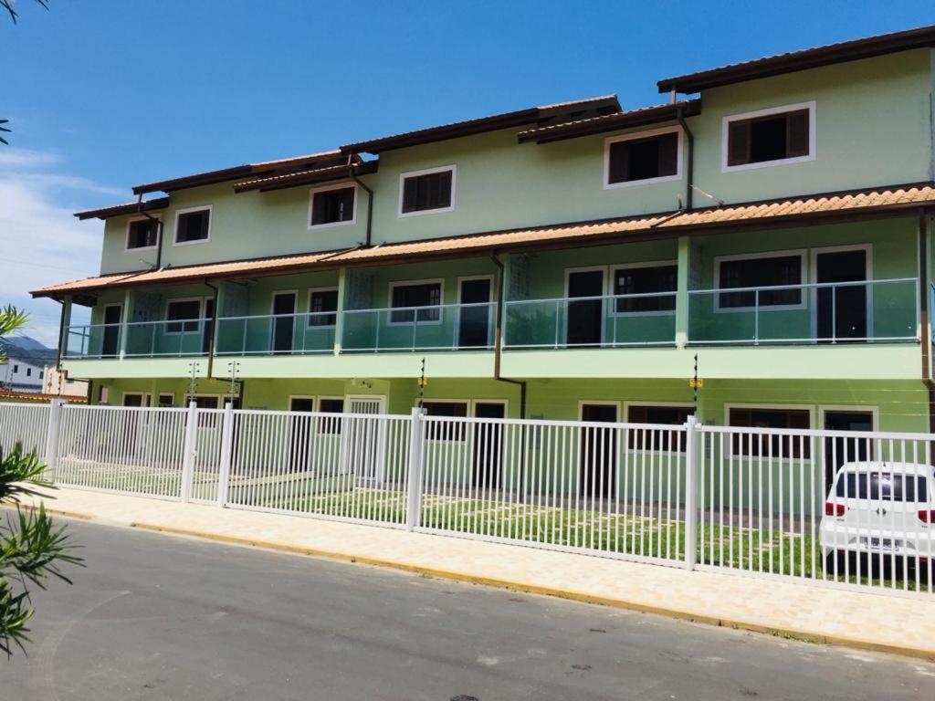 Villa Palmeira Ubatuba Exterior foto